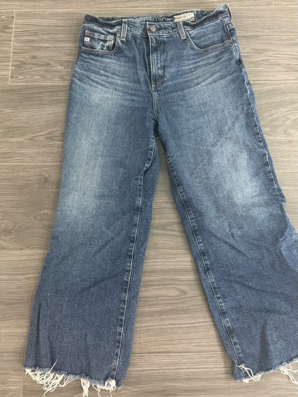 Ag Adriano Goldschmied Women's Saige Wide Leg Crop Jeans Size 31